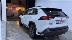 تۆیۆتا ڕاڤ 4